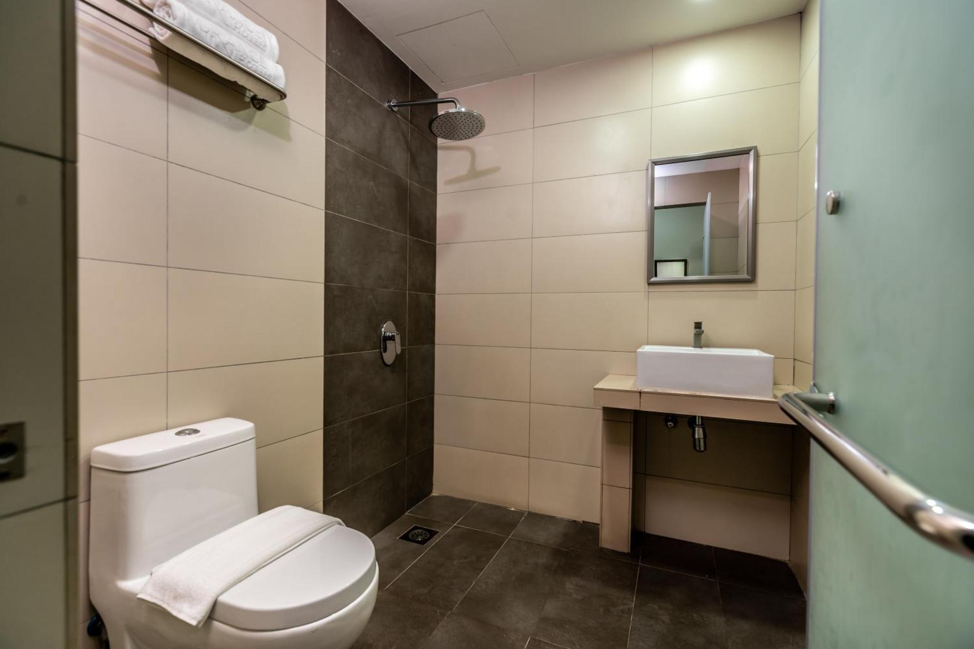 1 Orange Hotel Klia & Klia2 Sepang Eksteriør bilde